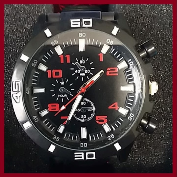 Men's silicone band Watch - Picture 2 of 8